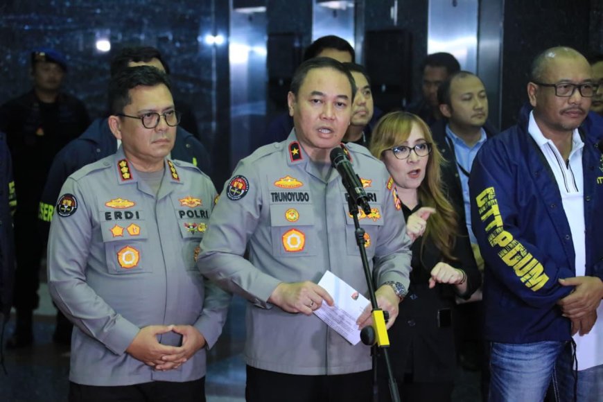 Penggerebekan Judi Online Internasional Berhasil Dilakukan Polisi