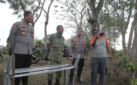 Polres Blitar dan Tim Gabungan Dirikan Posko Darurat Tangani Karhutla Gunung Butak