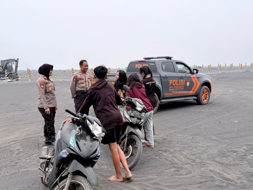 Polres Probolinggo Imbau Wisatawan Patuhi Penutupan Kawasan TNBTS Akibat Karhutla di Bromo